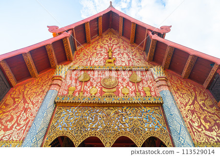 beautiful architecture at Pra That Lampang Luang in Thailand 113529014