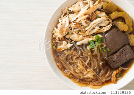 Stewed Chicken Noodle Soup Bowl 113529126