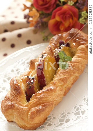 Sweet potato danish bread 113529882