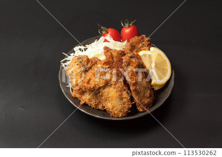Kaki fry that looks delicious Kaki fry that looks delicious 113530262