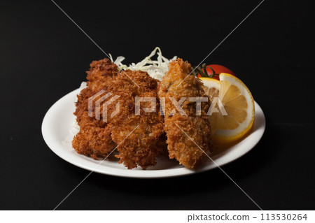 Kaki fry that looks delicious Kaki fry that looks delicious 113530264