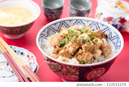 Mabo tofu don bowl Mabo tofu don bowl 113531274