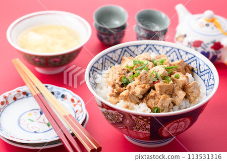 Mabo tofu don bowl Mabo tofu don bowl 113531316