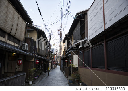 京都只園辻子的風景橫向構圖1 京都只園辻子的風景橫向構圖1 113537833