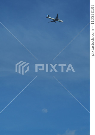 月亮和飛機 113538195