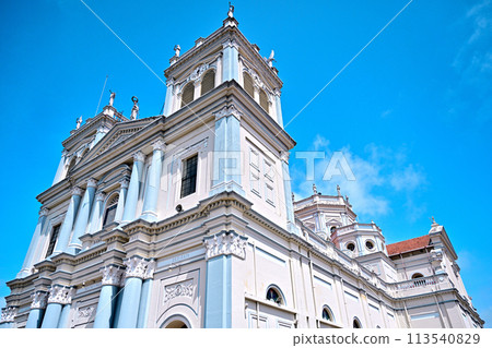 A church and blue sky near Negombo, Sri Lanka 113540829