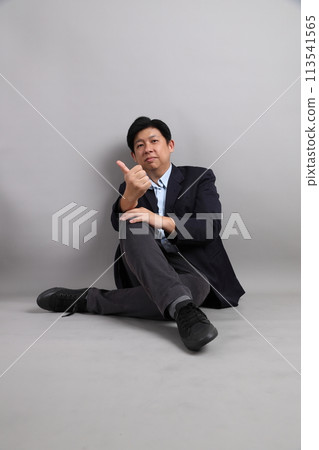 The Asian Businessman 113541565