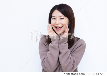 女人打電話 113544723