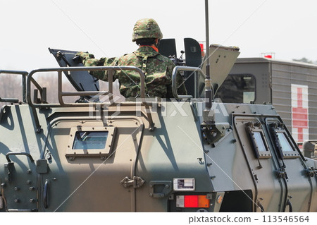 參加檢閱儀式的自衛隊車輛(陸上自衛隊第12旅團索馬原駐地紀念活動) 參加檢閱儀式的自衛隊車輛(陸上自衛隊第12旅團索馬原駐地紀念活動) 113546564
