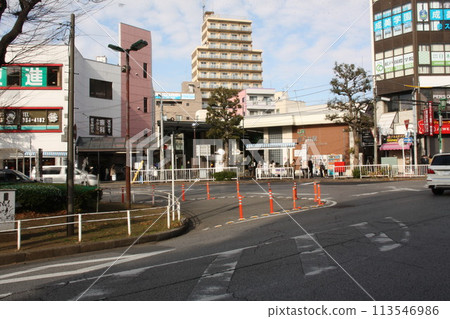 JR Shin-Yashihara Station Entrance JR Shin-Yashihara Station Entrance 113546986