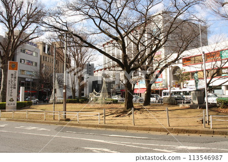 JR Shin-Yashihara Station Entrance JR Shin-Yashihara Station Entrance 113546987