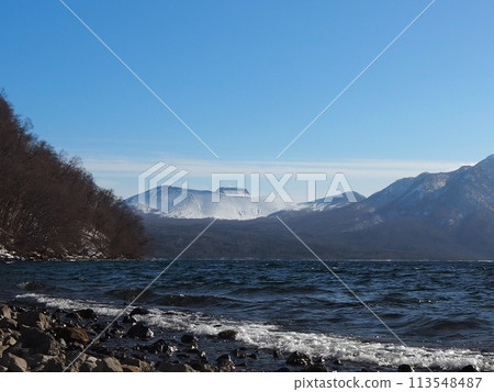 Mount Tarumae seen from Lake Shikotsu Mount Tarumae seen from Lake Shikotsu 113548487