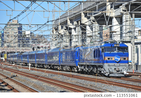 東北本線赤羽奧 JR 東日本 EF510-502(田端)+24 系(奧)北斗星 東北本線赤羽奧 JR 東日本 EF510-502(田端)+24 系(奧)北斗星 113551061