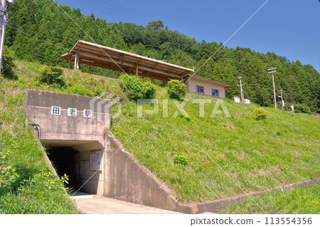 Iwate Station: Sanriku Railway Taro Station on a sunny day Iwate Station: Sanriku Railway Taro Station on a sunny day 113554356