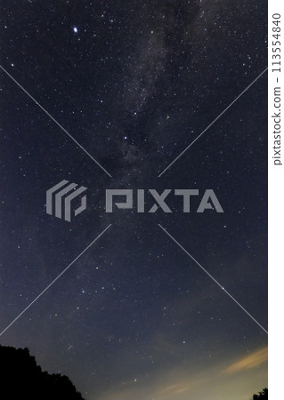 夏季星空北銀河系仙后座天鵝座 夏季星空北銀河系仙后座天鵝座 113554840