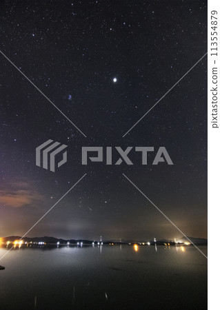 瀨戶內夏季星空：獵戶座升起 113554879