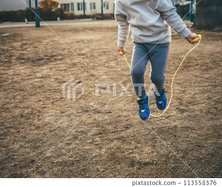 Children in the park 113558376