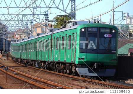 [Tokyu] 5000 series ~ Blue Frog ~ (Toyoko Line: Tamagawa Station) 113559450