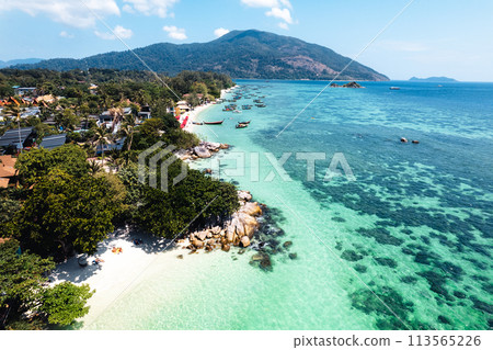 Angle view on tropical island,Lipe island,Thailand 113565226