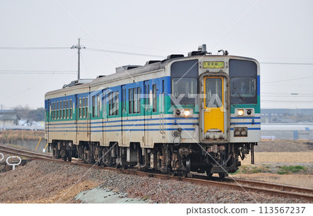 Kururi Line Higashikiyokawa-Yokota JR East Kiha 38-3 + Kiha 37-1002 (Makuhari) Kururi Line Higashikiyokawa-Yokota JR East Kiha 38-3 + Kiha 37-1002 (Makuhari) 113567237