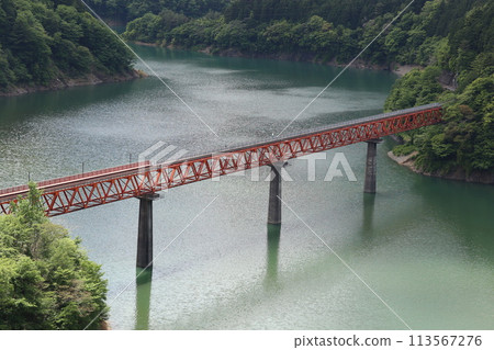 小上站出發的電車 小上站出發的電車 113567276