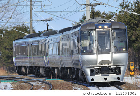 函館本線 小朱內峰延 JR 北海道 785 系 NE-501 編組（札幌）超級神威機場 113571002