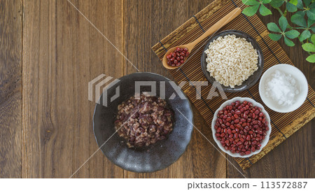 Fermented red bean paste made without sugar | Ingredients: red beans, rice malt, and salt Fermented red bean paste made without sugar | Ingredients: red beans, rice malt, and salt 113572887