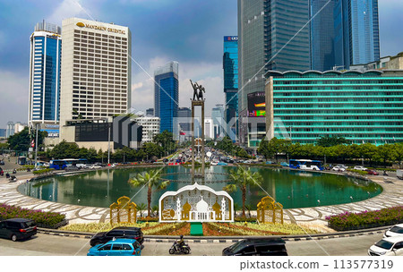 歡迎塔環島 Bunderan HI 113577319