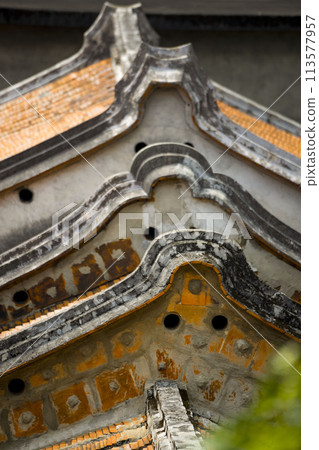 Antique Taiwanese traditional roof Antique Taiwanese traditional roof 113577957
