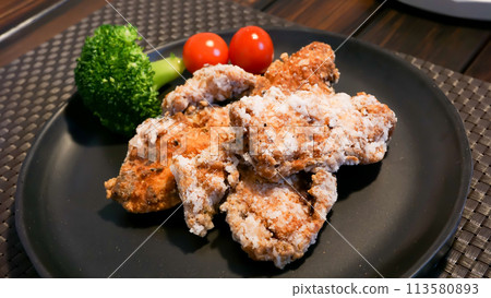 Deep fried chicken with salt koji 113580893