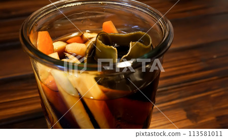 Pickles made from vegetable sticks soaked in ginger extract 113581011