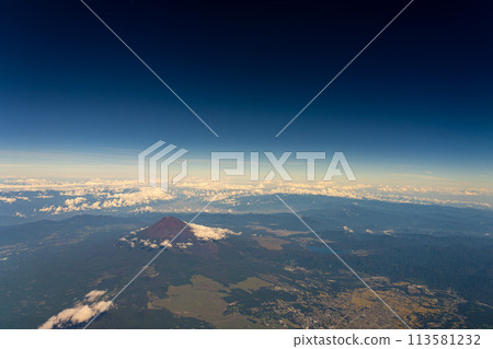 富士山早晨中午明亮航空發動機航拍夏季陰雲山峰火山世界文化遺產鳥瞰 113581232