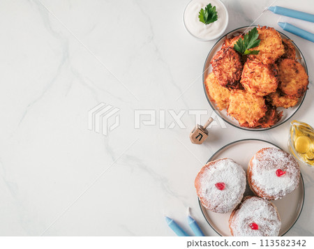 jewish holiday Hanukkah concept background 113582342