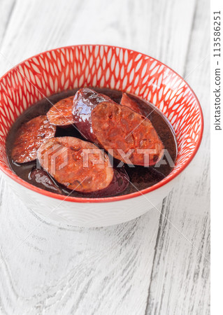Chorizo al vino Chorizo al vino 113586251