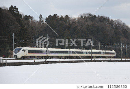 Hokuriku Main Line, Awara Onsen-Hosoroki, JR West, 683 series, S formation (Kanazawa), Shirasagi Hokuriku Main Line, Awara Onsen-Hosoroki, JR West, 683 series, S formation (Kanazawa), Shirasagi 113586860