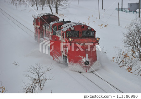 Soya Main Line Ranru-Shiokari JR Hokkaido DE15-2521 (Asahikawa) 113586980