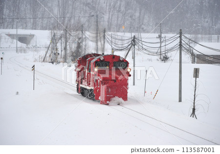Sekihoku Main Line Ikaushi-Aibetsu JR Hokkaido DE15-1535 (Asahikawa) 113587001