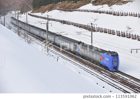 Chitose Line Uenopporo-Kitahiroshima JR Hokkaido Kiha 283 series Super Ozora 113591062