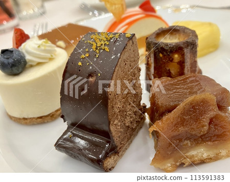 Cake Viking 提供許多時尚又美味的蛋糕 113591383