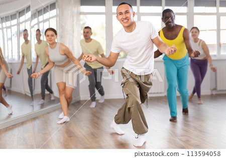 Group of people dancing jazz funk 113594058