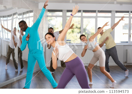 Group of people dancing hip hop 113594573