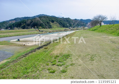 河床球場 河床球場 113595121