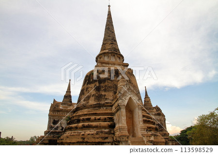 泰國古都大城府，世界文化遺產，Wat Phra Si Samphet寺，其標誌是三座寶塔 113598529