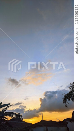 The beautiful sky is gray in afternoon The beautiful sky is gray in afternoon 113600122