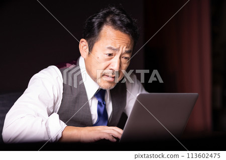 business overtime negative 113602475