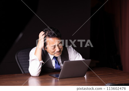 企業加班負面 113602476