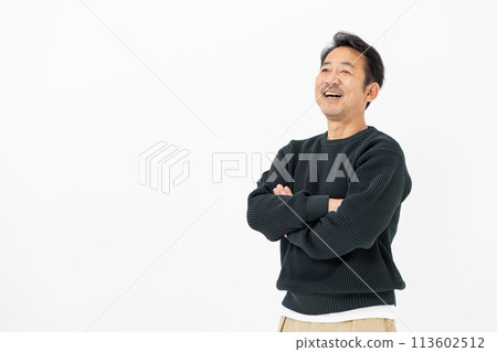 Male casual portrait arms crossed Male casual portrait arms crossed 113602512