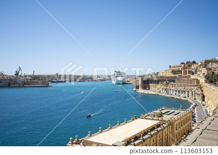 Barrakka lower Gardens in Valletta, Malta.in Barrakka lower Gardens in Valletta, Malta.in 113603153