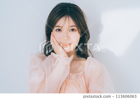 Beauty image of young women Beauty image of young women 113606063