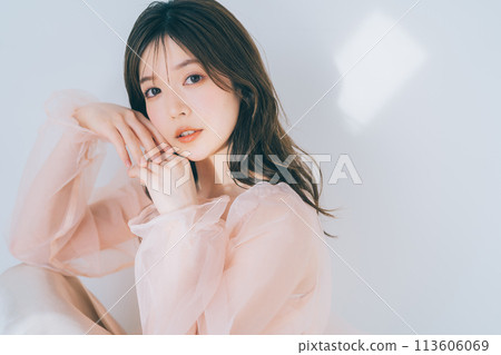 年輕女性的美麗形象 113606069